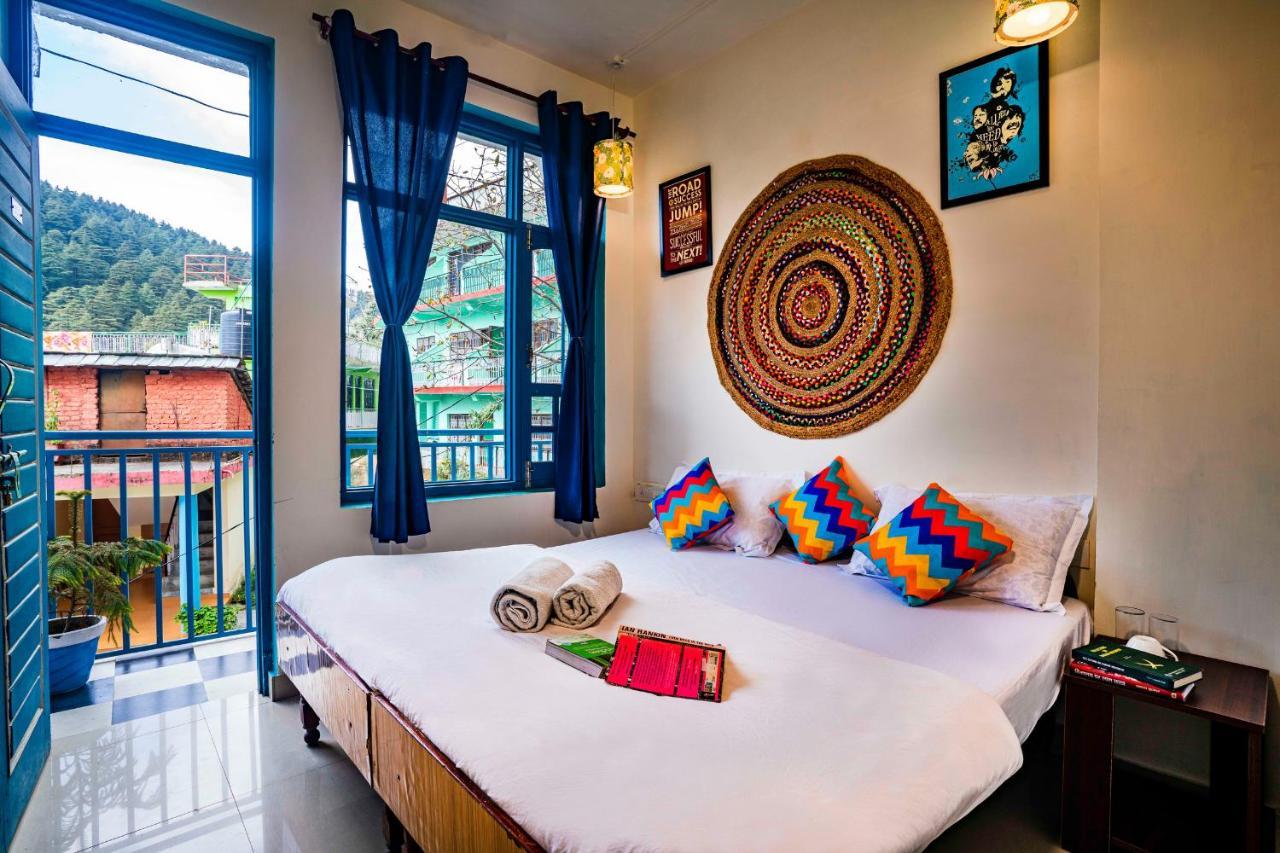 Flyaway Hostel แมคลอยด์กันจ์ ภายนอก รูปภาพ