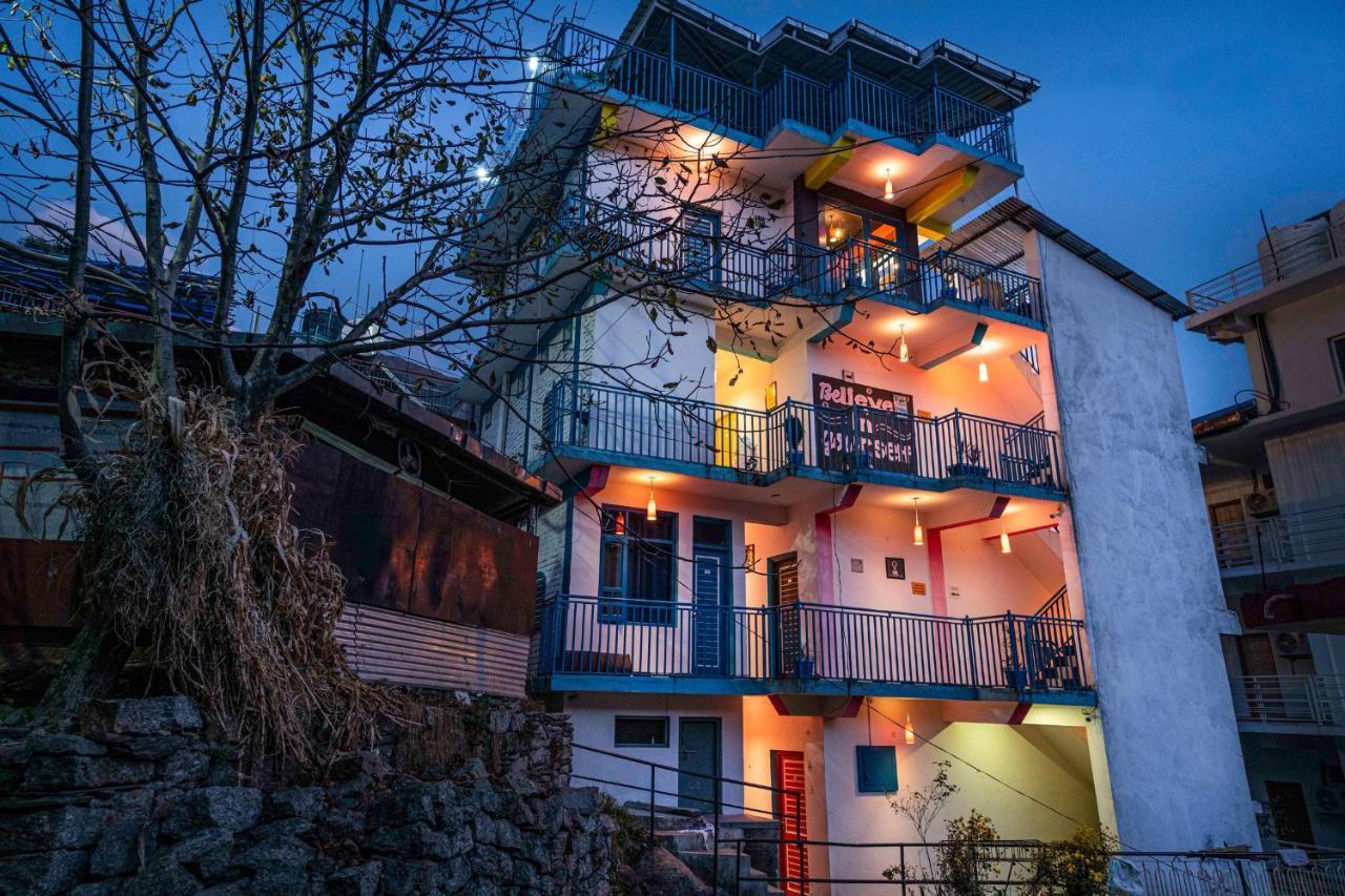 Flyaway Hostel แมคลอยด์กันจ์ ภายนอก รูปภาพ